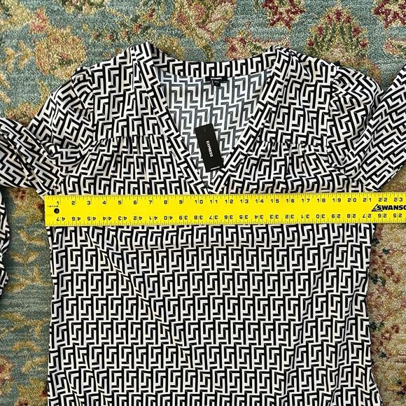 Express Fendi Style Pattern Flowy V-neck Long Sleeve Shirt - Picture 10 of 11